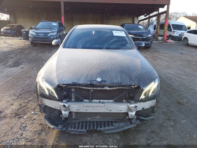 Продаж на аукціоні авто 2017 Mercedes-benz E 300 4matic, vin: WDDZF4KB6HA059609, номер лоту: 44087322