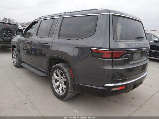 2022 JEEP WAGONEER 1C4SJUBT3NS144237 Photo 2