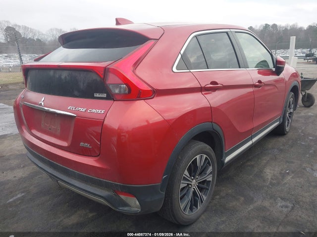 2018 MITSUBISHI ECLIPSE CROSS JA4AT5AAXJZ068099 Photo 3