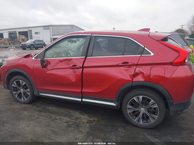 2018 MITSUBISHI ECLIPSE CROSS JA4AT5AAXJZ068099 Photo 5