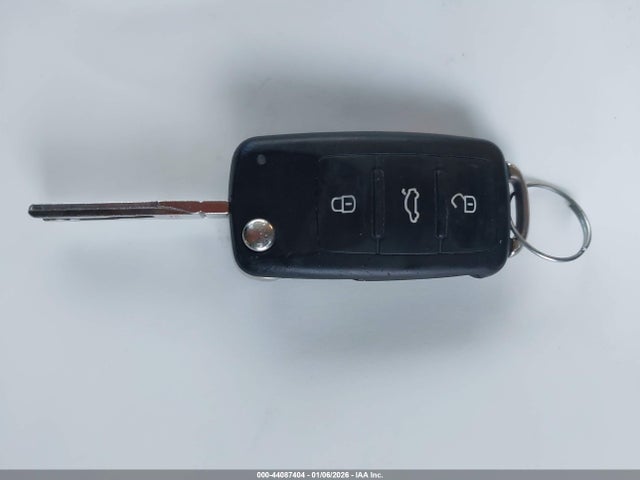 Продаж на аукціоні авто 2016 Volkswagen Passat 1.8t Se, vin: 1VWBS7A3XGC038121, номер лоту: 44087404