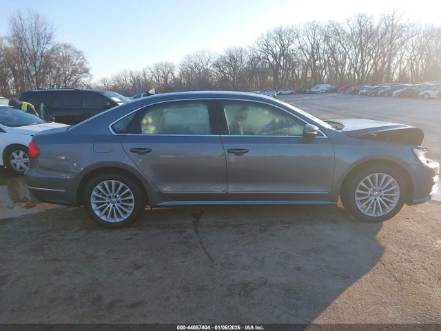Продаж на аукціоні авто 2016 Volkswagen Passat 1.8t Se, vin: 1VWBS7A3XGC038121, номер лоту: 44087404