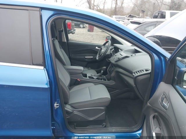 1FMCU0GD7HUD15288 Ford ESCAPE SE
