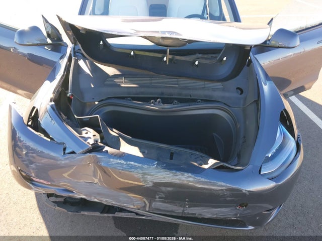 2023 TESLA MODEL Y 7SAYGDEE1PF900804 Photo 9
