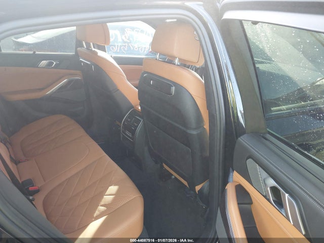 44087516 :رقم المزاد ، 5UX33EX02R9T85883 vin ، 2024 Bmw X6 Xdrive40i مزاد بيع