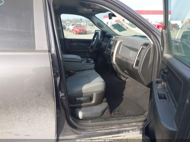 Aukcja sprzedaży 2019 Ram 1500 Classic Tradesman  4x2 6'4 Box, vin: 1C6RR6FG9KS664705, numer aukcji: 44087528