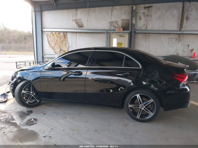 Aukcja sprzedaży 2022 Mercedes-benz A 220, vin: W1K3G4EB6NJ356096, numer aukcji: 44087533