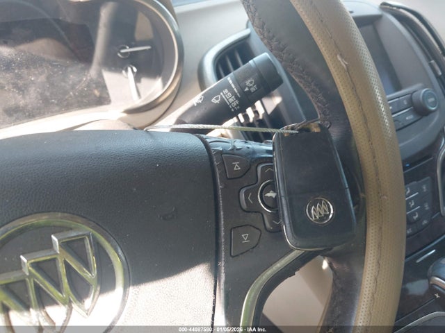 1G4GB5G34FF328481 Buick lfx