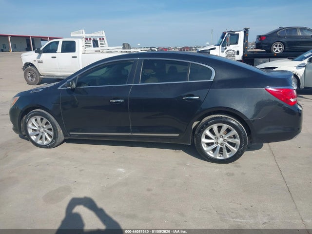1G4GB5G34FF328481 Buick lfx