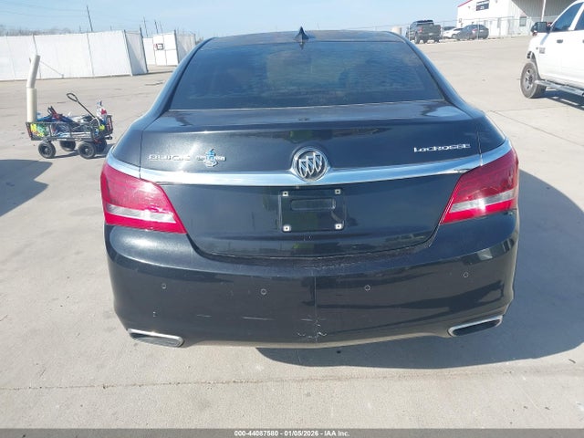 1G4GB5G34FF328481 Buick lfx