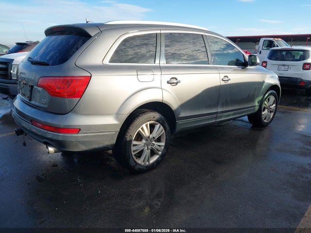 2011 AUDI Q7 WA1LMAFE3BD004561 Photo 3