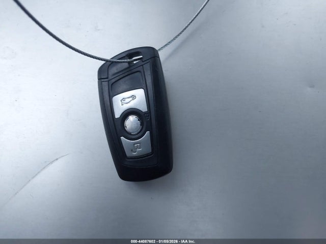 WBA3C3C51FK202725 BMW 320i Xdrive