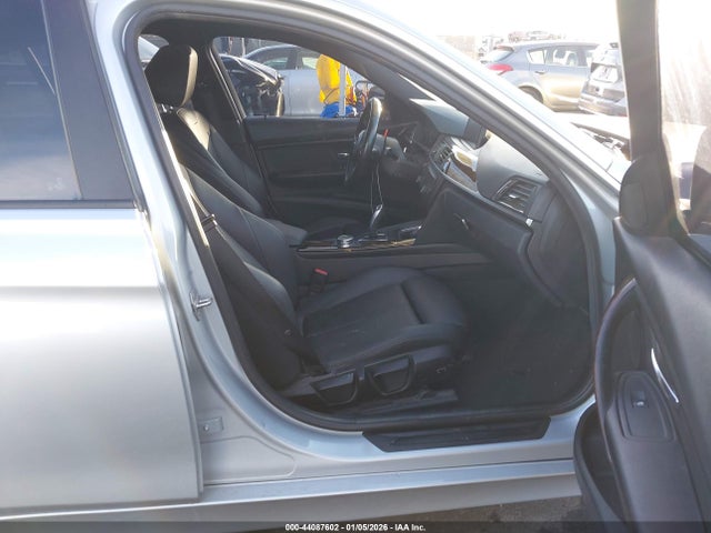 WBA3C3C51FK202725 BMW 320i Xdrive