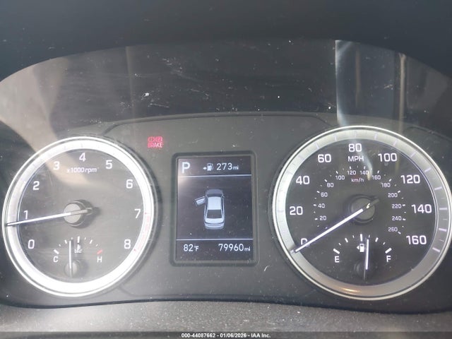 5NPE24AF7JH679215 Hyundai SONATA SE