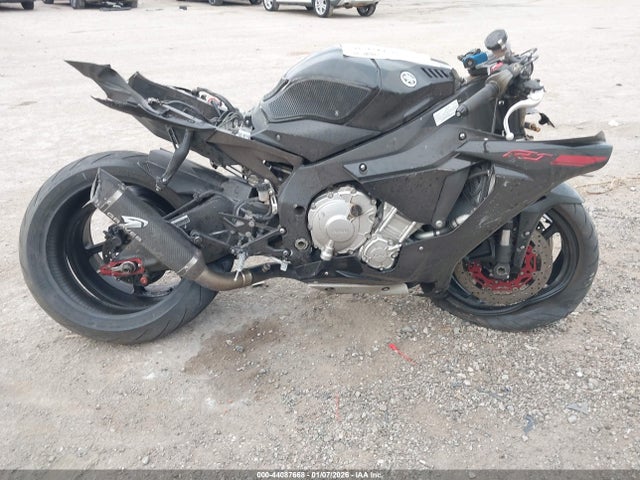 Yamaha Yzfr1 C 2015 JYARN39Y6FA000747 Image 11