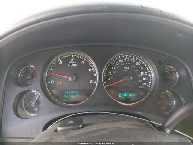 2007 CHEVROLET SUBURBAN 1500 1GNFK163X7J341221 Photo 6