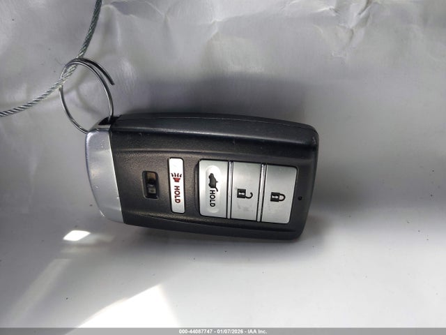 44087747 :رقم المزاد ، 5J8YD4H3XLL033640 vin ، 2020 Acura Mdx Standard مزاد بيع