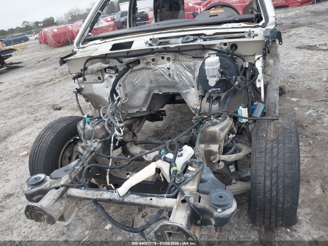 1GKS1AKC1FR675268 GMC YUKON SLE