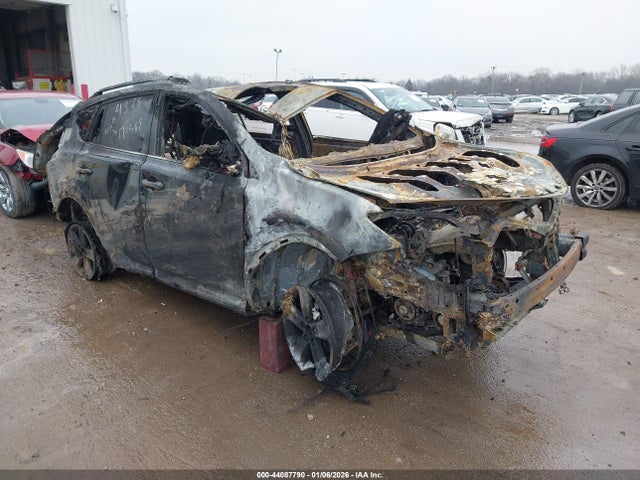44087790 :رقم المزاد ، 2T3WFREV0FW173569 vin ، 2015 Toyota Rav4 Xle مزاد بيع