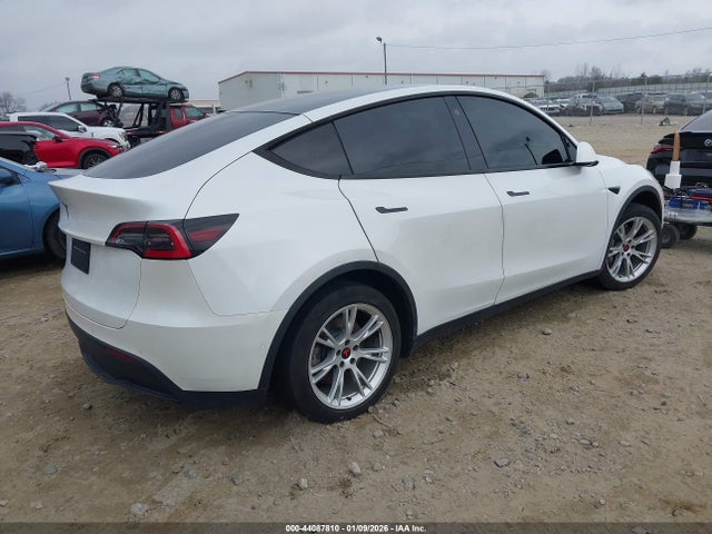 Aukcja sprzedaży 2021 Tesla Model Y Standard Range Rear-wheel Drive, vin: 5YJYGDED7MF103408, numer aukcji: 44087810