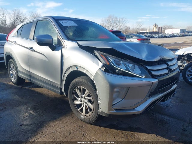 2019 MITSUBISHI ECLIPSE CROSS JA4AT3AA7KZ031940 Photo 0