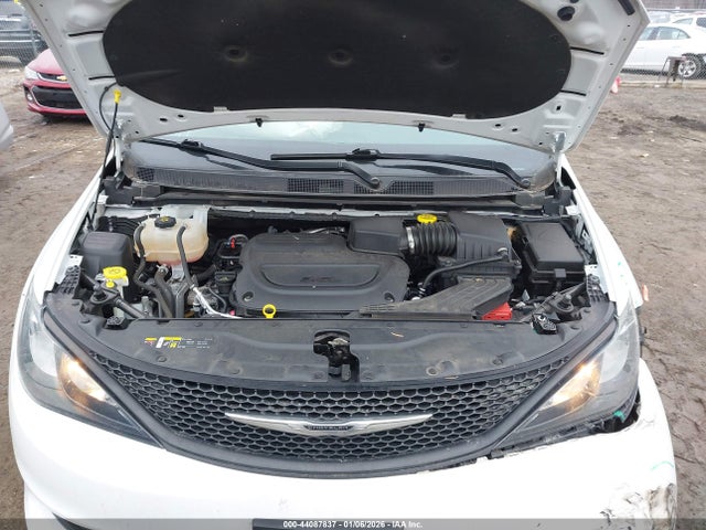 2022 CHRYSLER VOYAGER 2C4RC1CG0NR105065 Photo 9