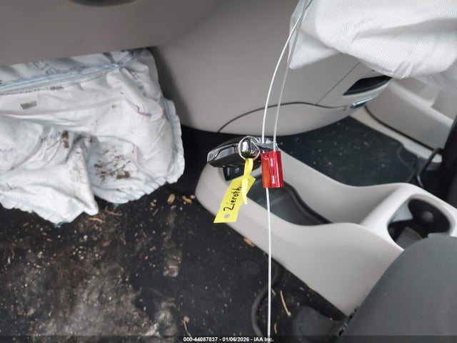 2022 CHRYSLER VOYAGER 2C4RC1CG0NR105065 Photo 10