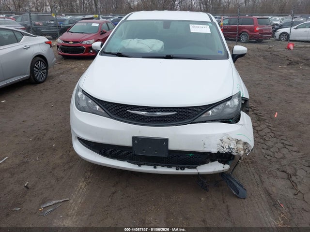 Aukcja sprzedaży 2022 Chrysler Voyager Lx, vin: 2C4RC1CG0NR105065, numer aukcji: 44087837