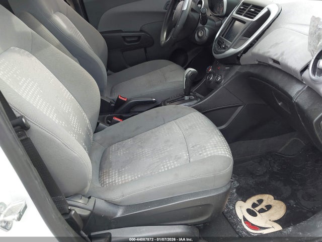 1G1JB5SH1H4163722 Chevrolet Sonic Ls Auto