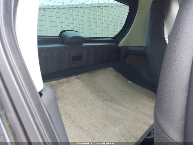 44087879 :رقم المزاد ، WMEEJ3BA4FK816332 vin ، 2015 Smart Fortwo Passion مزاد بيع