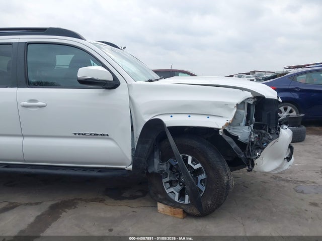 3TMCZ5ANXPM584540 Toyota Tacoma Trd Off Road