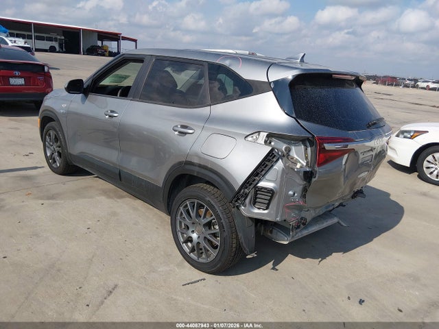 KIA Seltos Lx 2023 KNDEPCAA9P7374425 Image 3