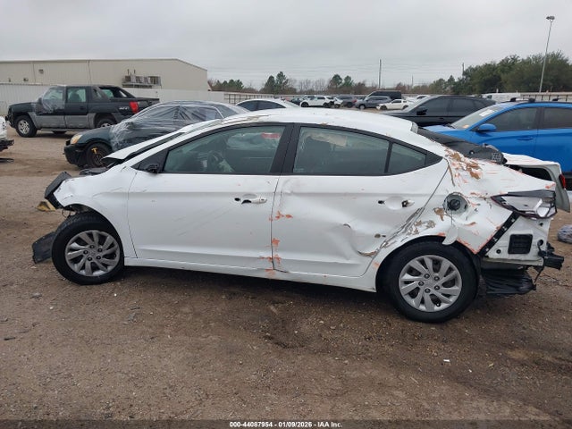 44087954 :رقم المزاد ، 5NPD74LF0LH515205 vin ، 2020 Hyundai Elantra Se مزاد بيع