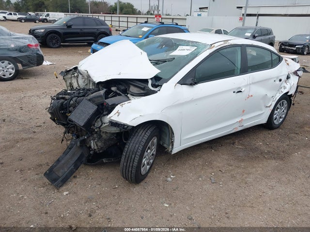 44087954 :رقم المزاد ، 5NPD74LF0LH515205 vin ، 2020 Hyundai Elantra Se مزاد بيع