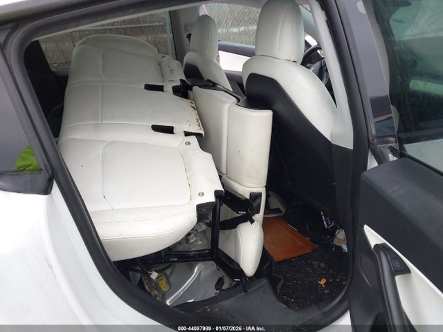 2022 TESLA MODEL Y 7SAYGDEE6NF436924 Photo 7