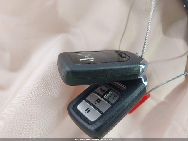 1HGCR2F79HA132779 Honda ACCORD EX