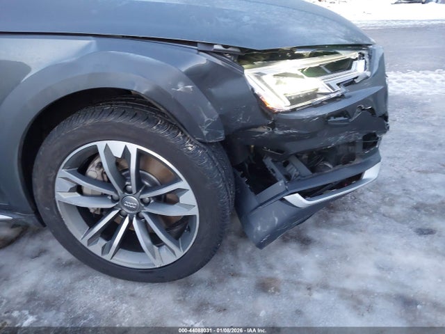 WA18NAF43KA111945 Audi A4 Allroad 45 Premium