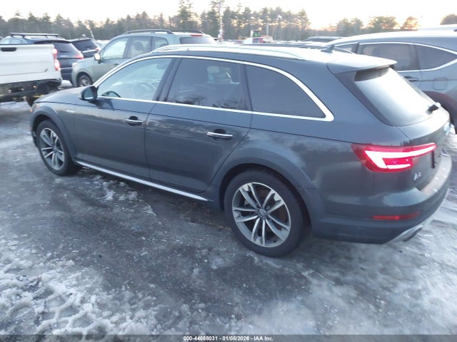 WA18NAF43KA111945 Audi A4 Allroad 45 Premium
