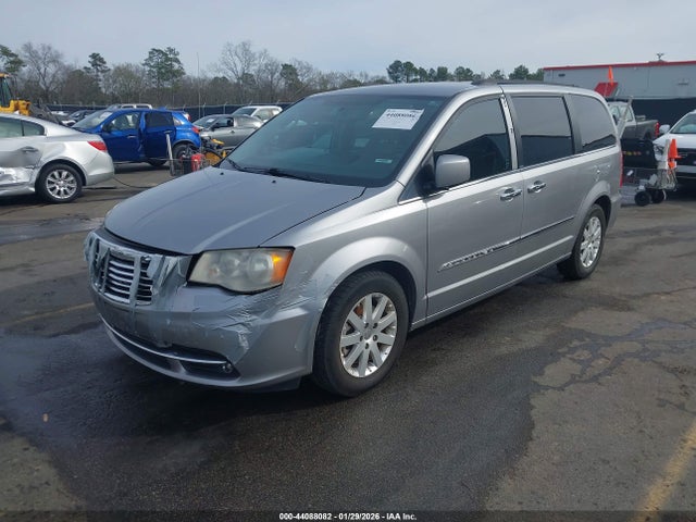 44088082 :رقم المزاد ، 2C4RC1BG2DR620679 vin ، 2013 Chrysler Town & Country Touring مزاد بيع