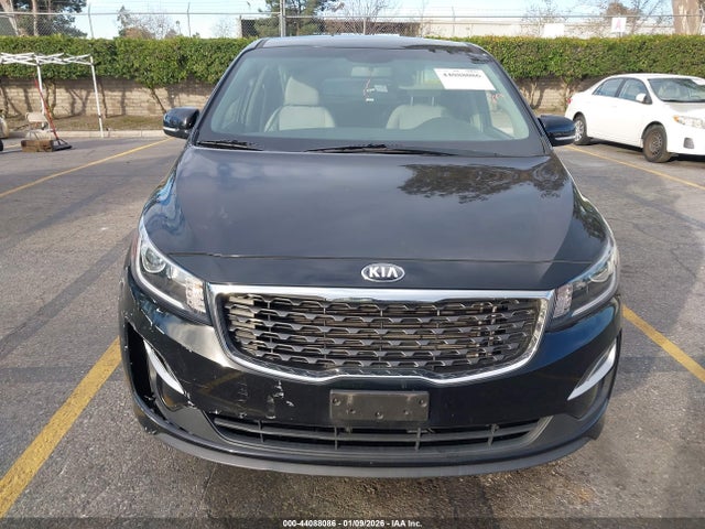 KNDMB5C14M6673051 KIA SEDONA LX