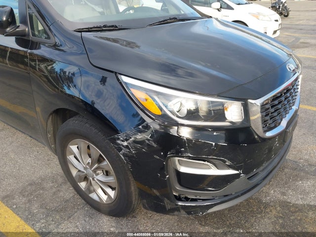 KNDMB5C14M6673051 KIA SEDONA LX