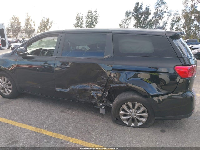 KNDMB5C14M6673051 KIA SEDONA LX