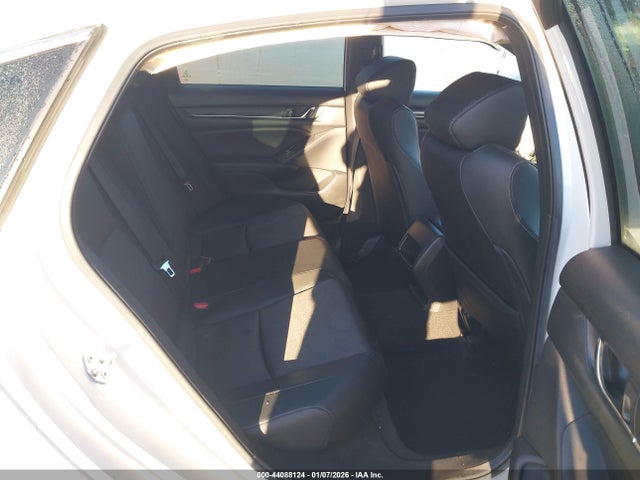 1HGCV1F33KA036236 Honda Accord Sport