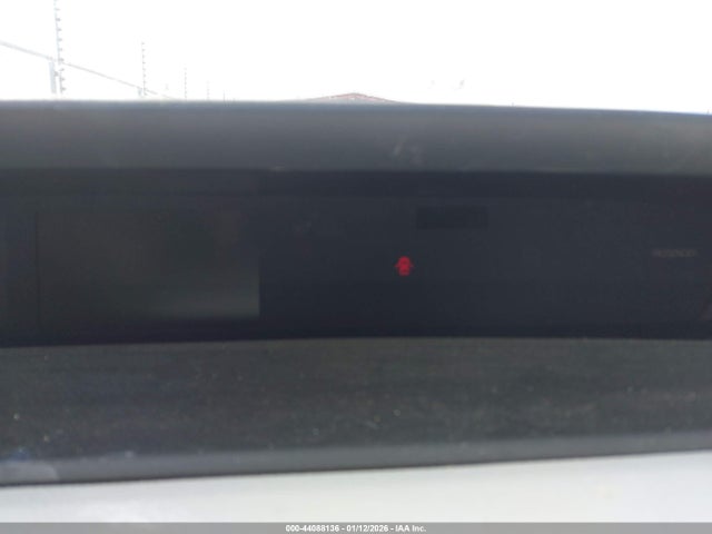 44088136 :رقم المزاد ، JTDKBRFUXH3574973 vin ، 2017 Toyota Prius Two مزاد بيع