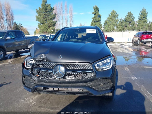 W1N0G8DB9NV390363 Mercedes-Benz Glc 300 Suv