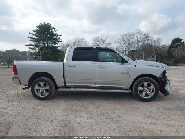 1C6RR7LG6FS513336 RAM 1500 Big Horn