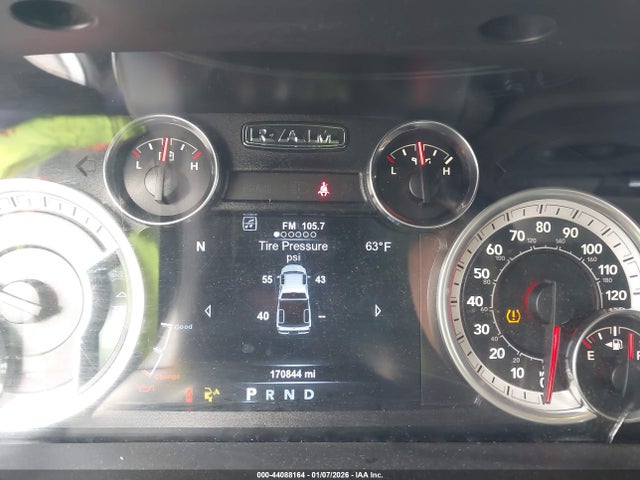 1C6RR7LG6FS513336 RAM 1500 Big Horn