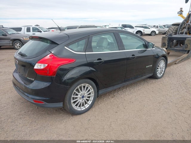 1FADP3R40EL185800 Ford FOCUS ELECTRIC