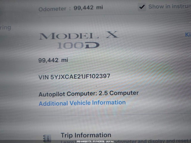 44088175 :رقم المزاد ، 5YJXCAE21JF102397 vin ، 2018 Tesla Model X مزاد بيع