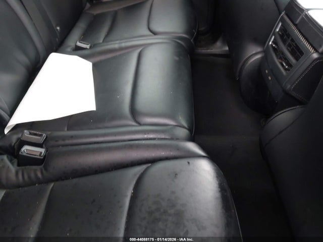 44088175 :رقم المزاد ، 5YJXCAE21JF102397 vin ، 2018 Tesla Model X مزاد بيع